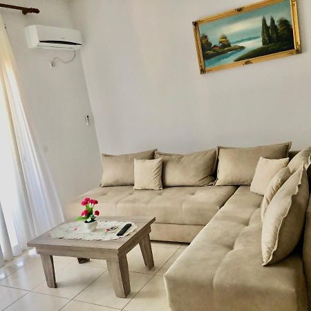 Appartamento Con Vista Mare Vlorë Exterior foto